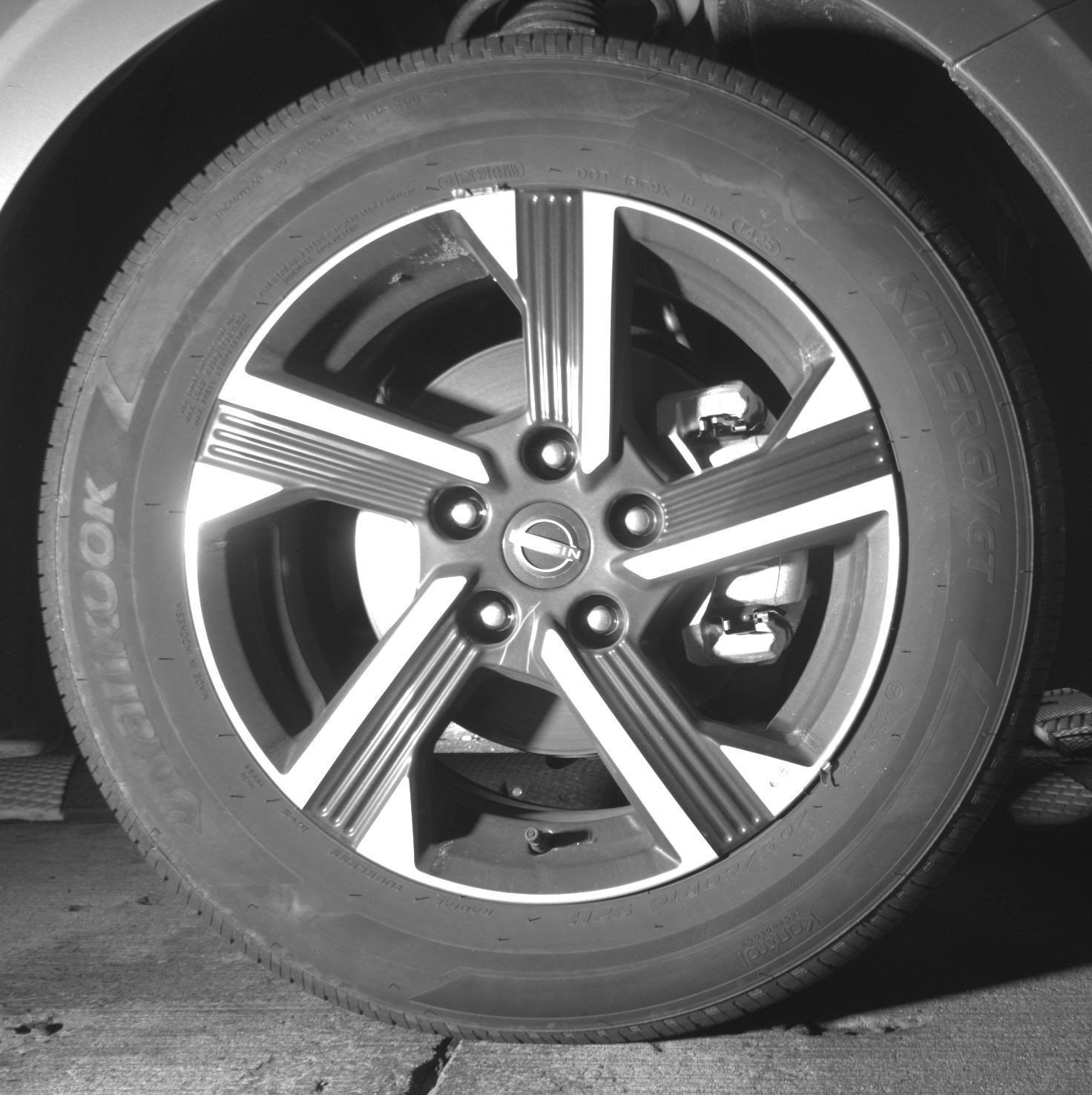 Used 2025 Nissan Sentra SV FWD image 16