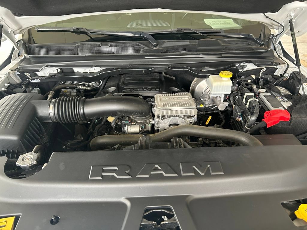 Used 2024 RAM 1500 Laramie RWD image 12