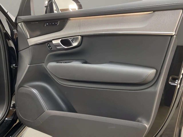 Used 2026 Volvo XC90 B6 Ultra AWD/4WD image 80