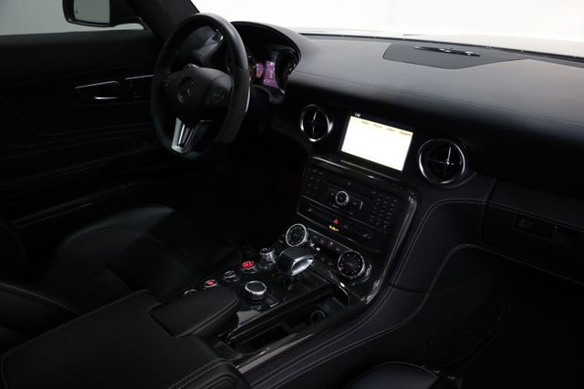 Used 2012 Mercedes-Benz SLS AMG Coupe image 78