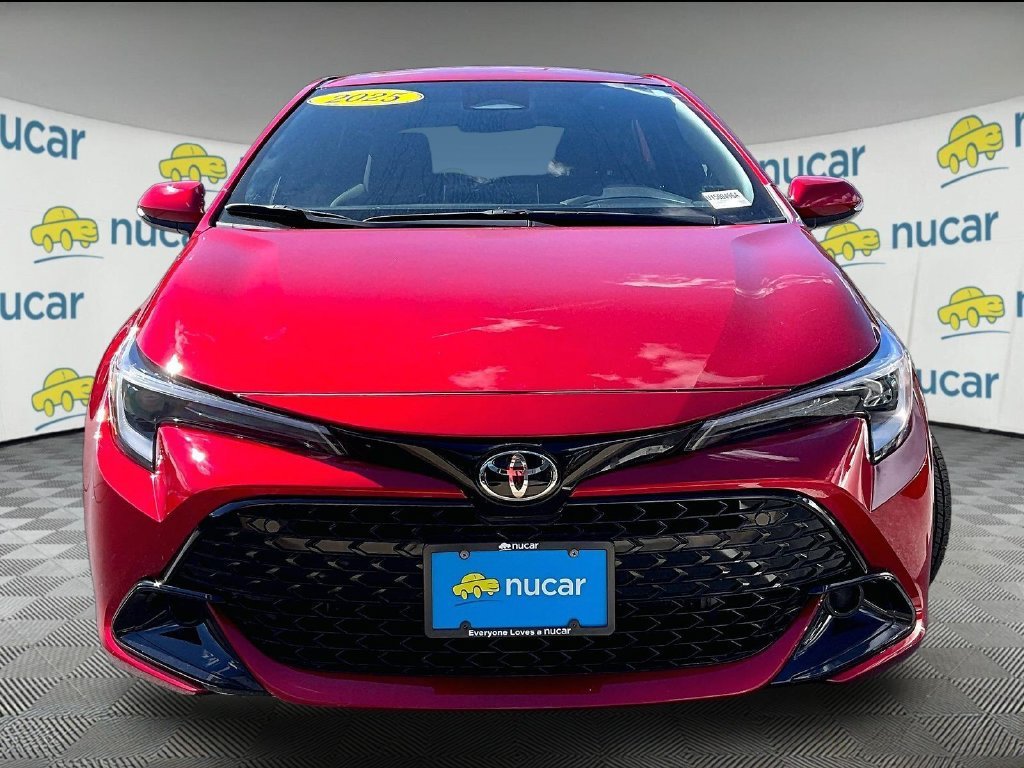 Used 2025 Toyota Corolla SE FWD image 2