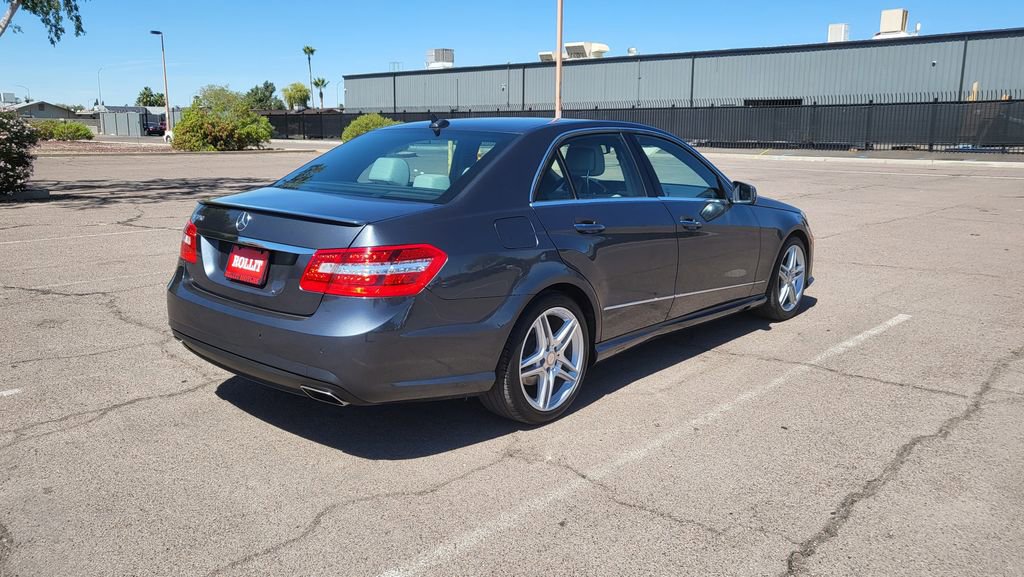 Used 2013 Mercedes-Benz E 350 Sedan image 9