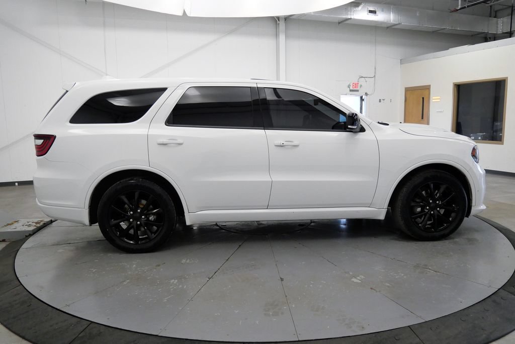 Used 2018 Dodge Durango R/T w/ Technology Group RWD image 8