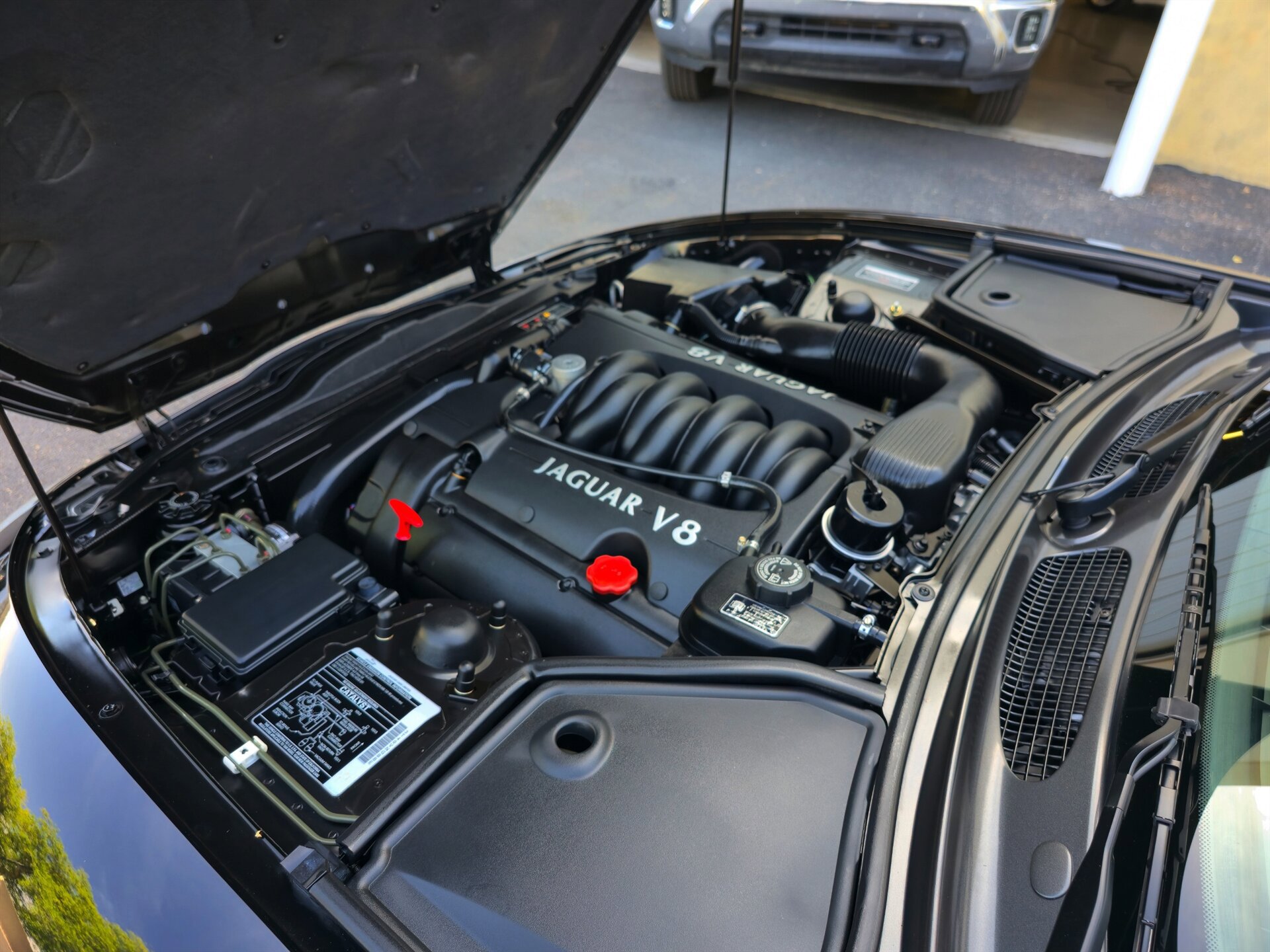 Used 1998 Jaguar XK8 Convertible RWD image 32