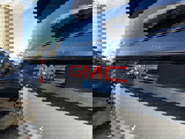 New 2026 GMC Acadia Elevation w/ Black Edition image 7