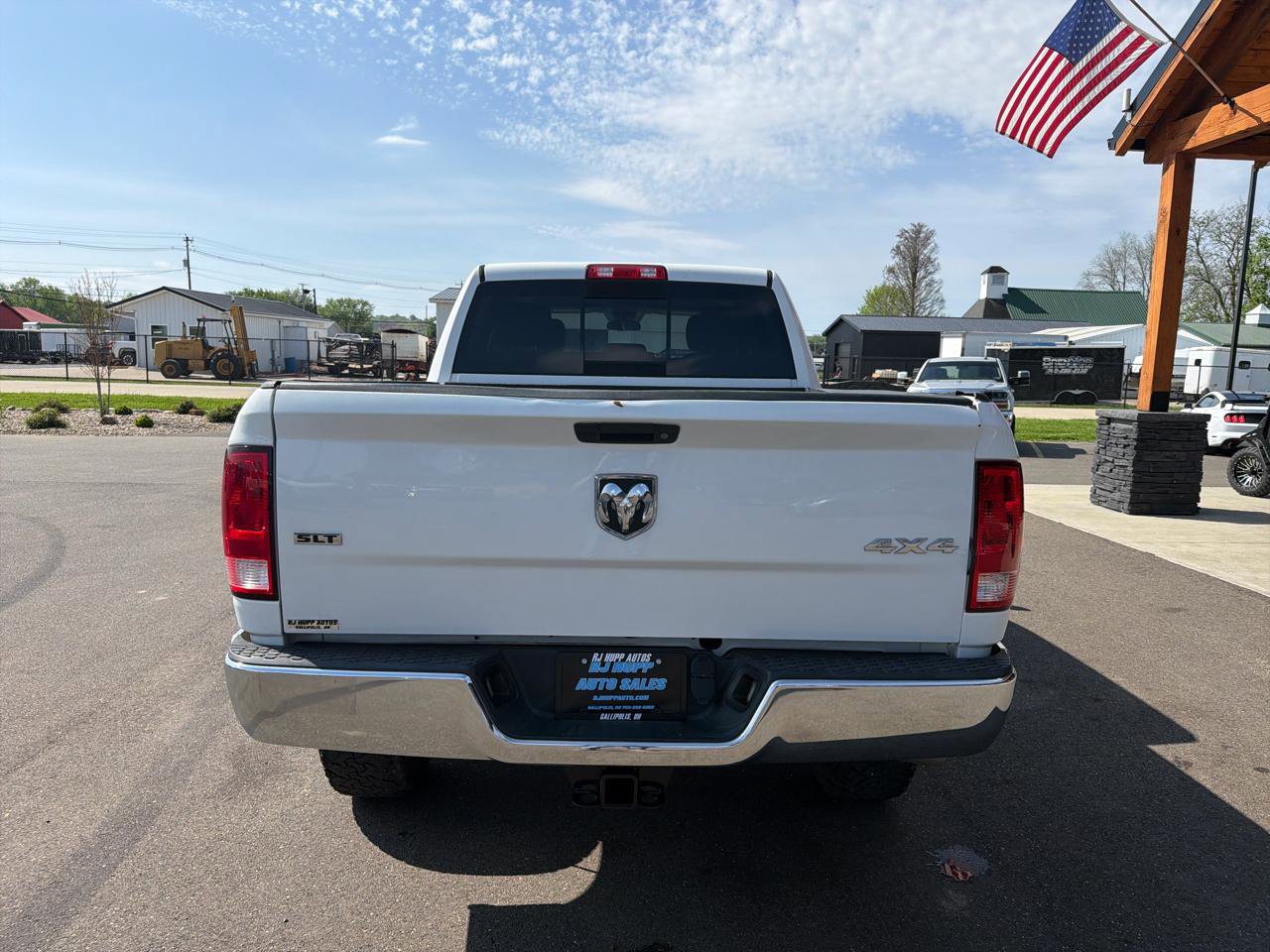 Used 2017 RAM 2500 SLT image 5