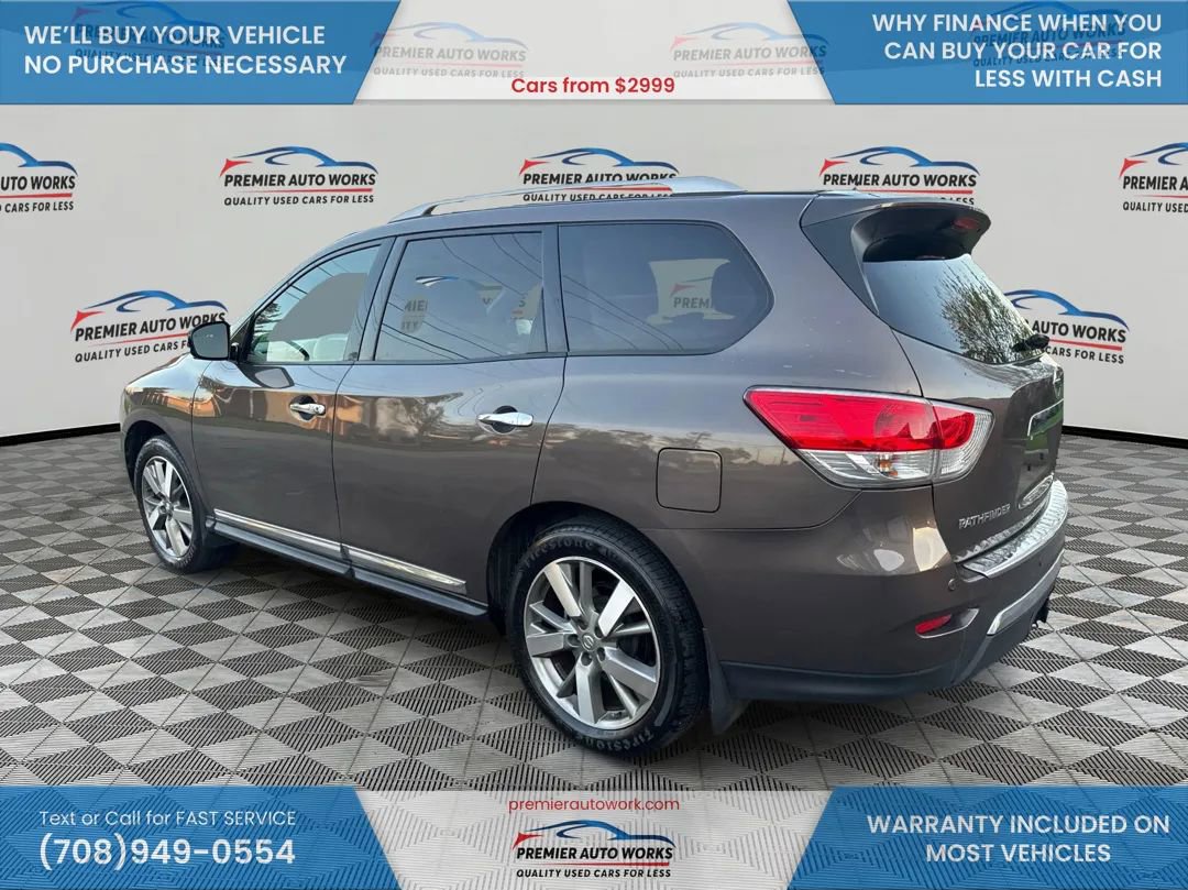 Used 2015 Nissan Pathfinder Platinum AWD/4WD image 7