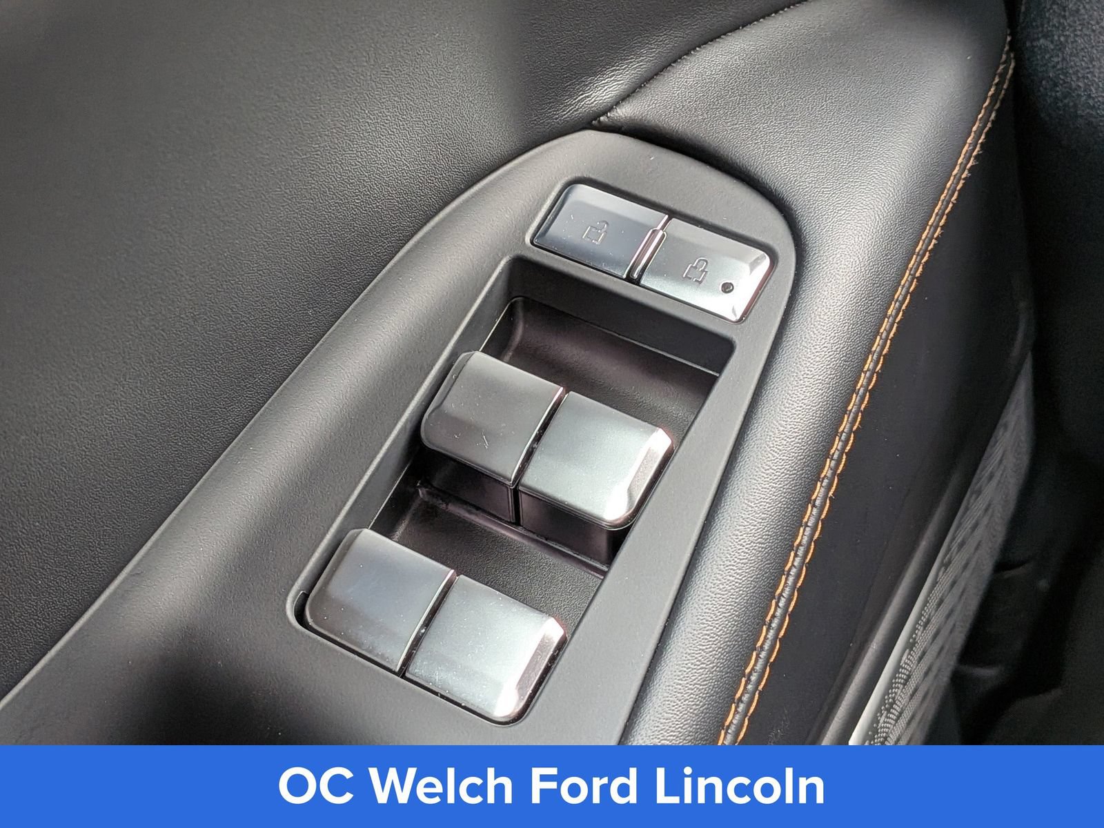 Certified 2025 Lincoln Navigator Black Label AWD/4WD image 31