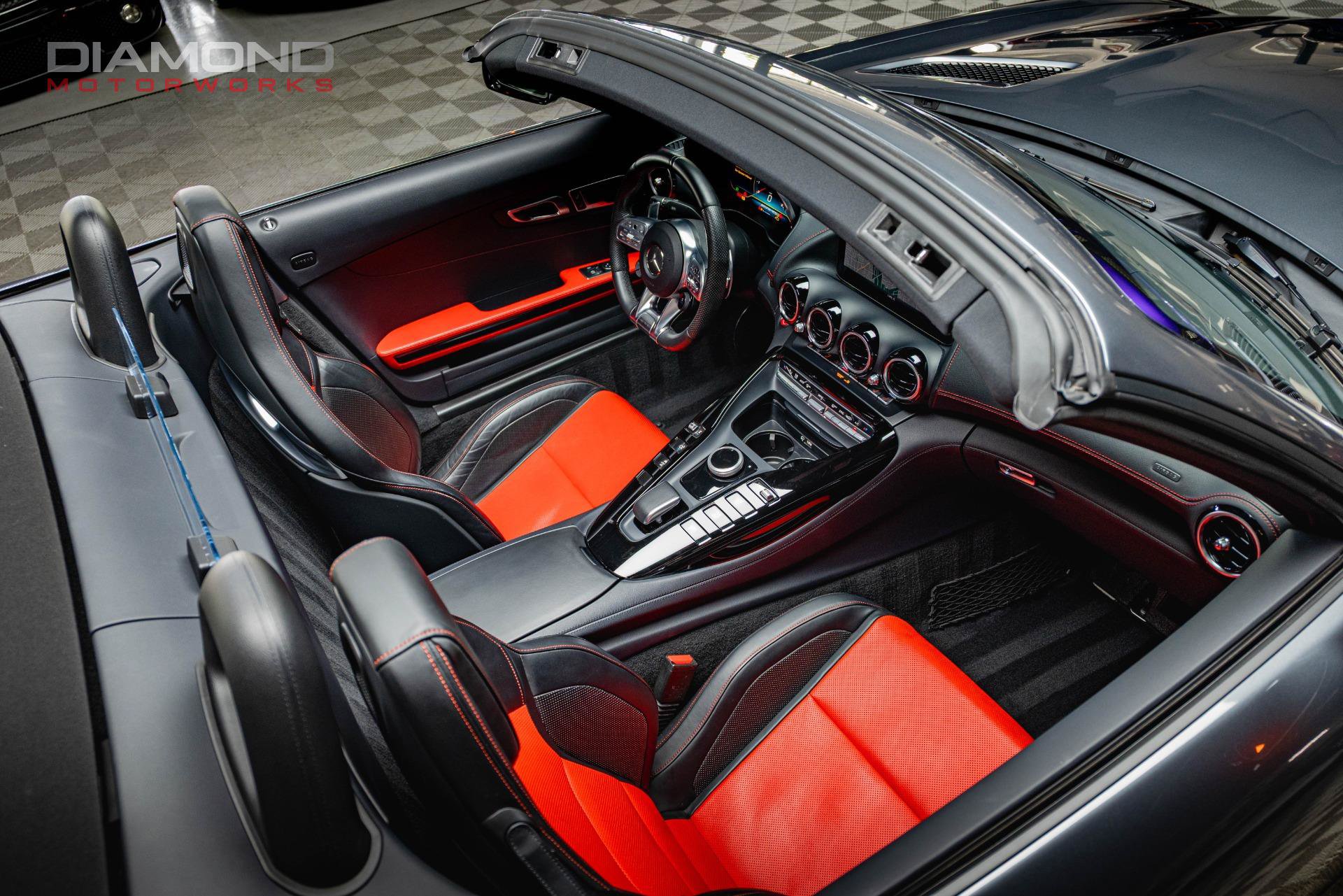 Used 2020 Mercedes-Benz AMG GT Roadster image 90