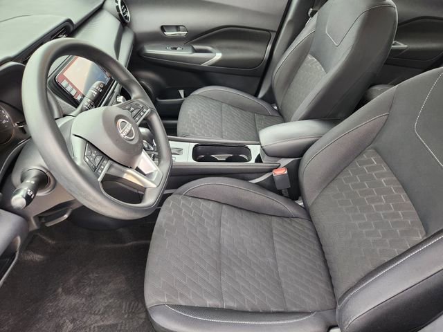 Used 2023 Nissan Kicks SV image 13