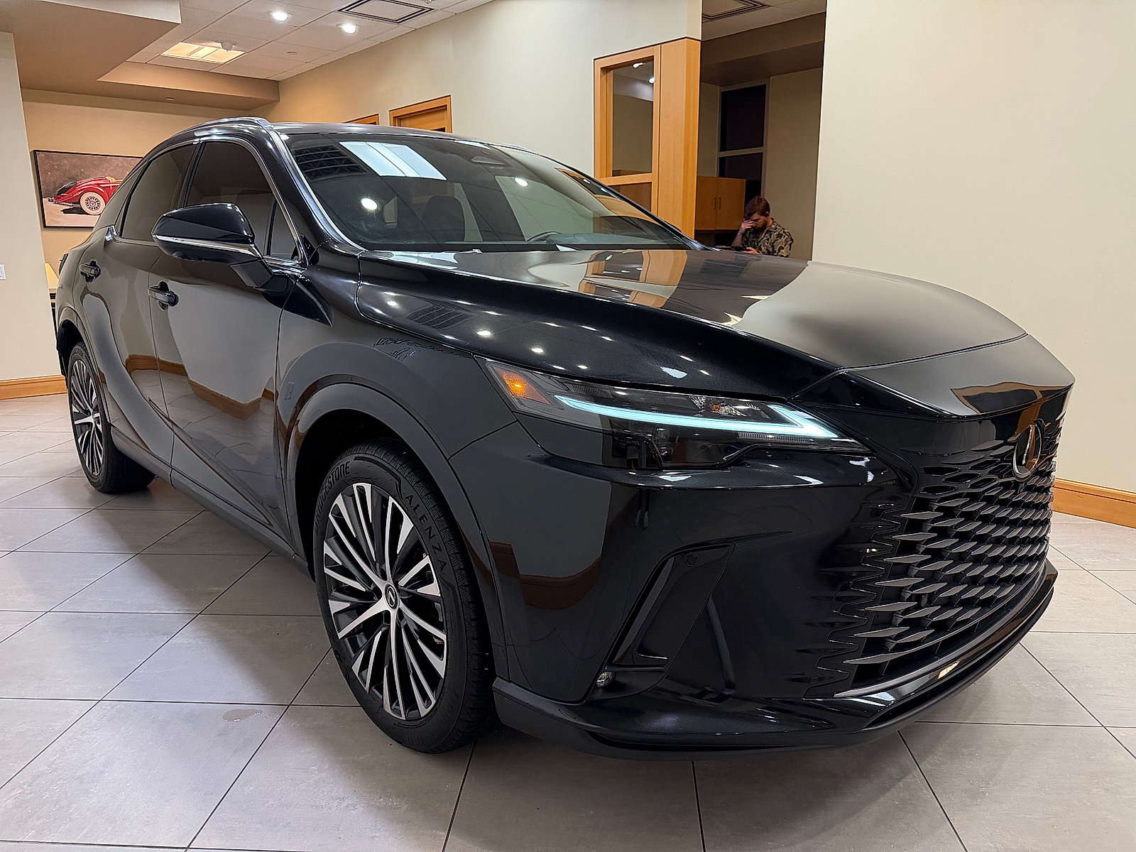 Used 2025 Lexus RX 350 Premium Plus w/ Accessory Package (Z1) FWD image 2