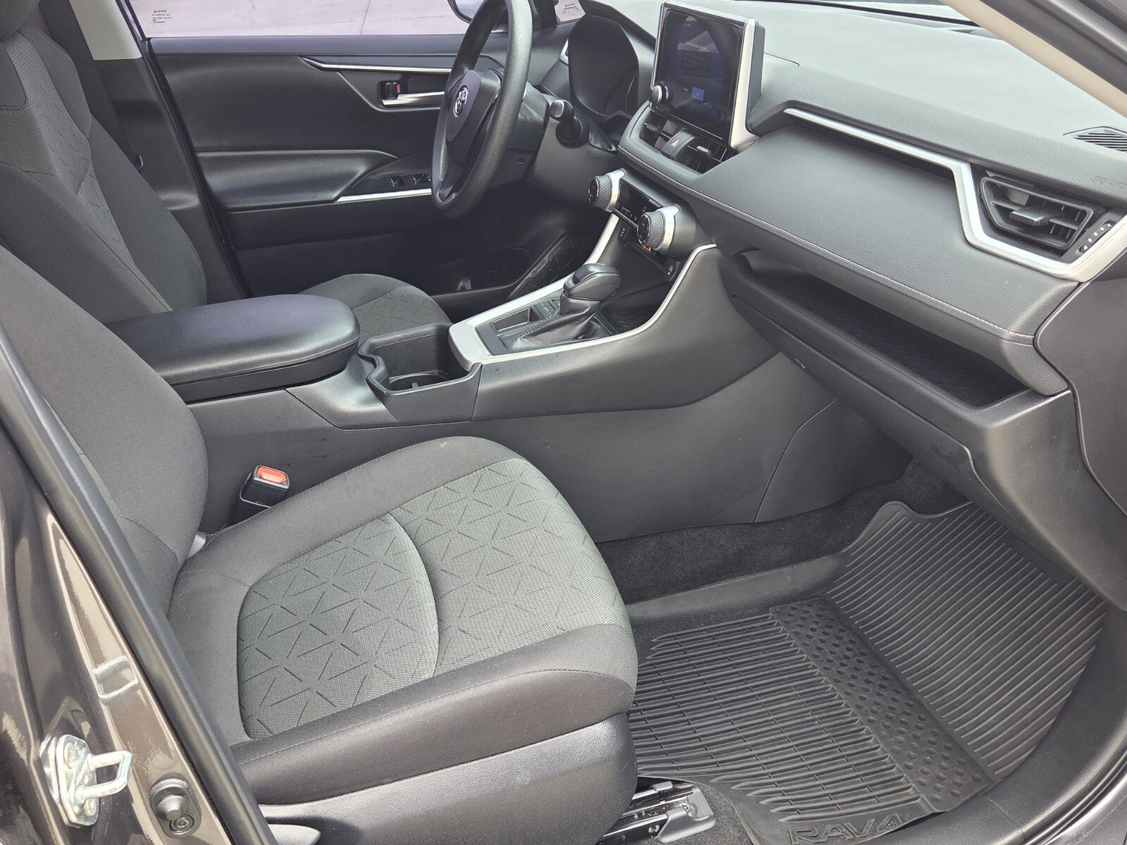 Certified 2023 Toyota RAV4 XLE w/ Convenience Package image 11