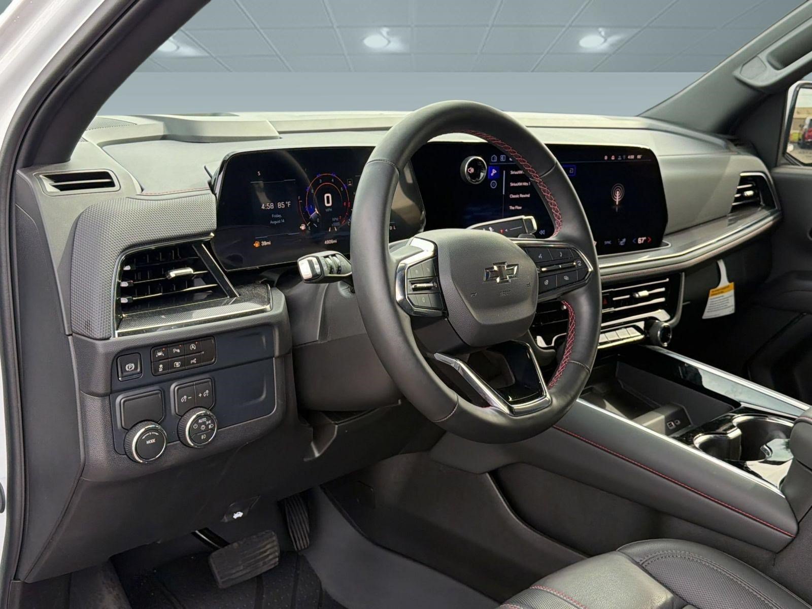 Used 2026 Chevrolet Suburban RST w/ Comfort Package RWD image 4