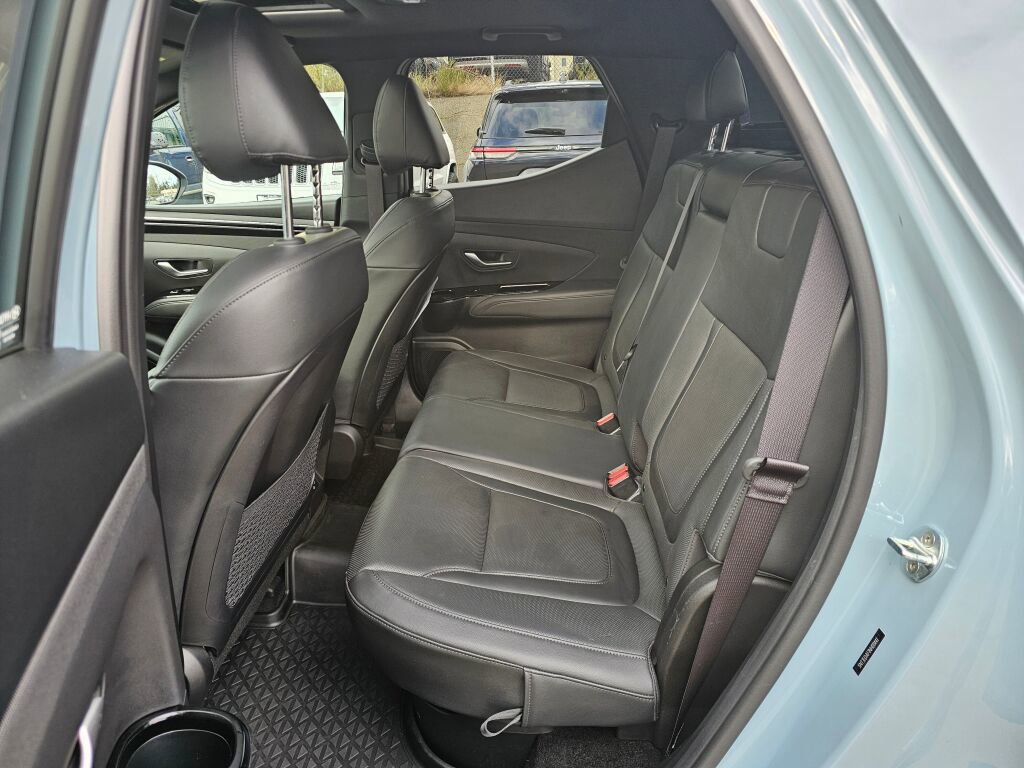 Used 2022 Hyundai Santa Cruz Limited image 14