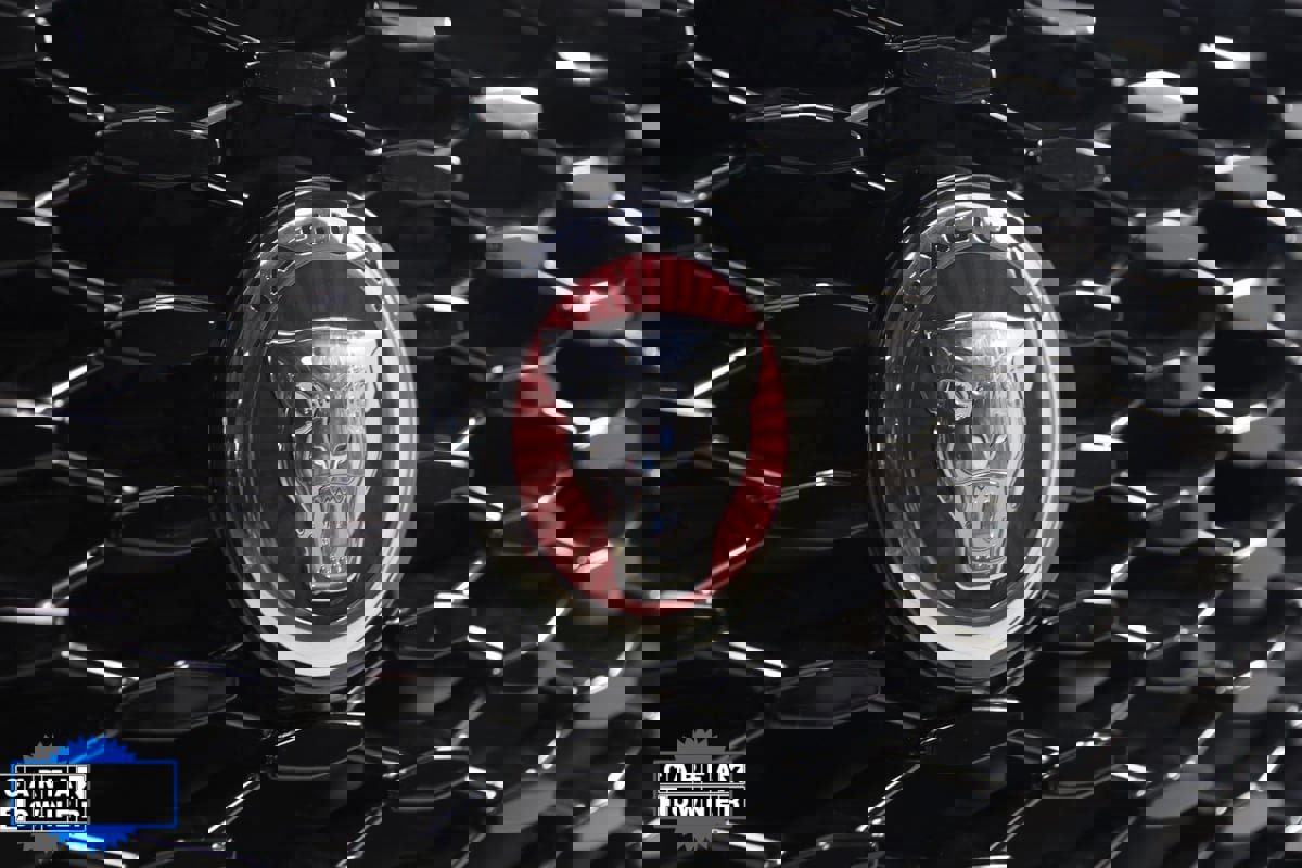 Used 2023 Jaguar XF R-Dynamic SE image 20