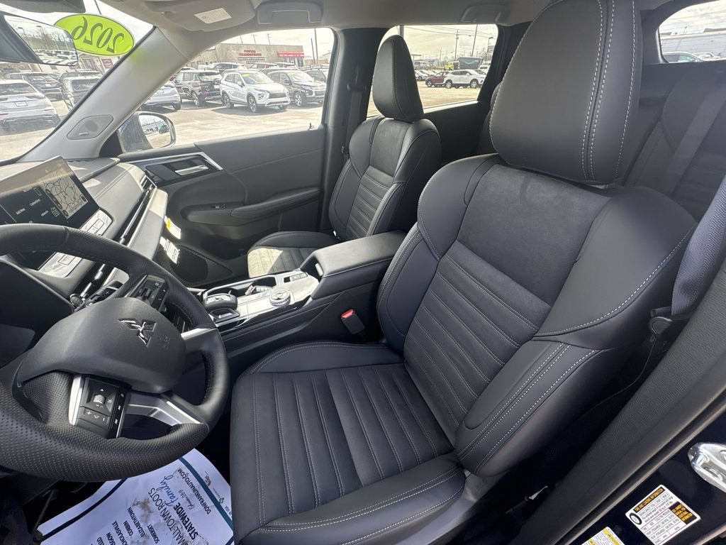 New 2026 Mitsubishi Outlander SE AWD/4WD image 13