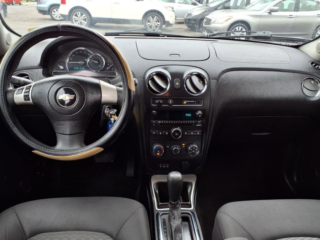 Used 2009 Chevrolet HHR LT image 7