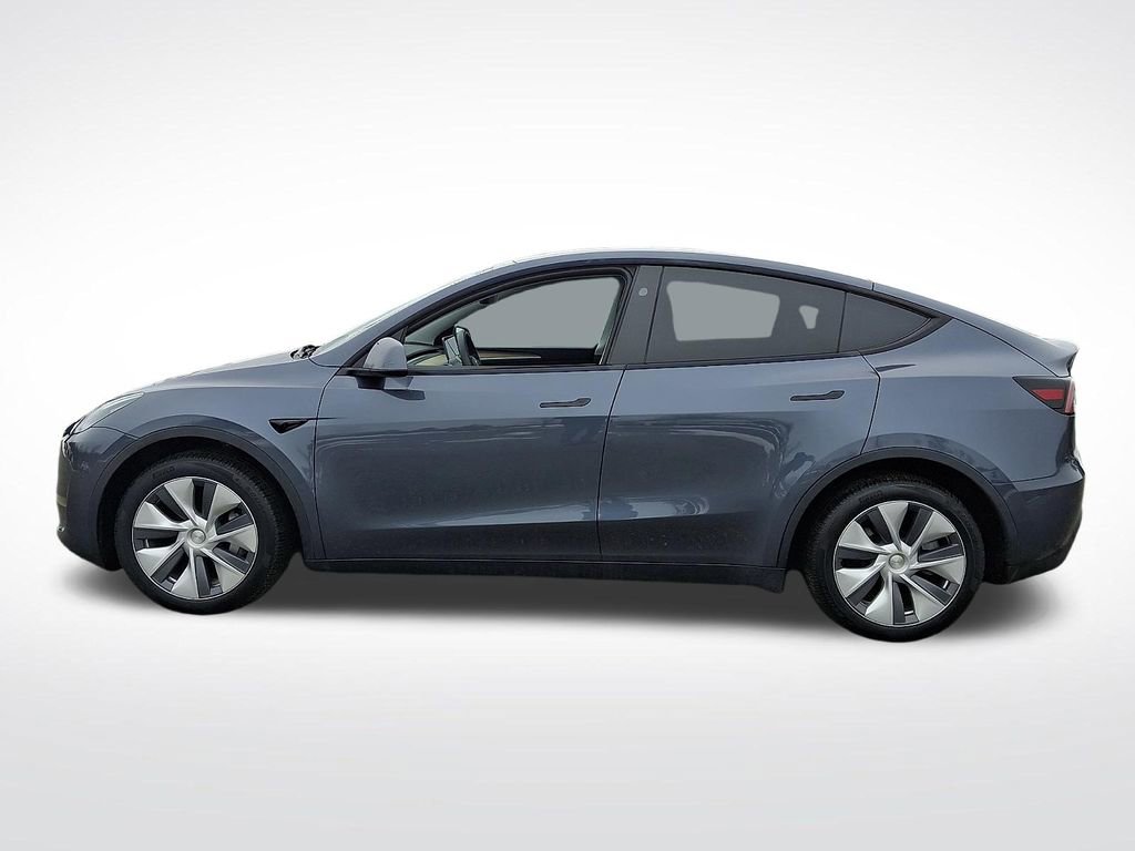 Used 2023 Tesla Model Y Long Range image 6