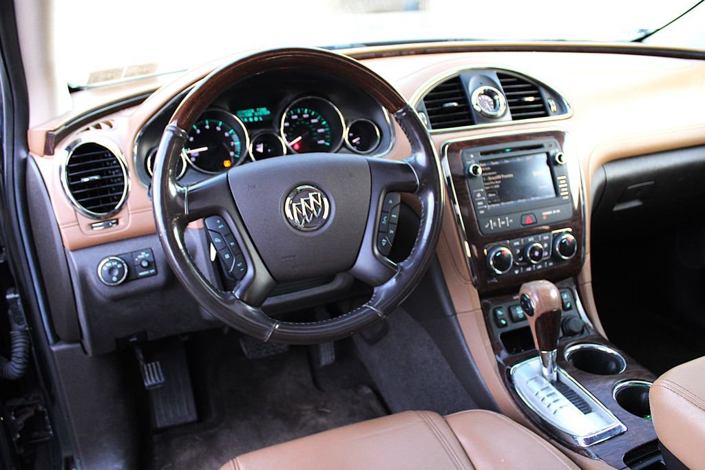 Used 2016 Buick Enclave Leather AWD/4WD image 2