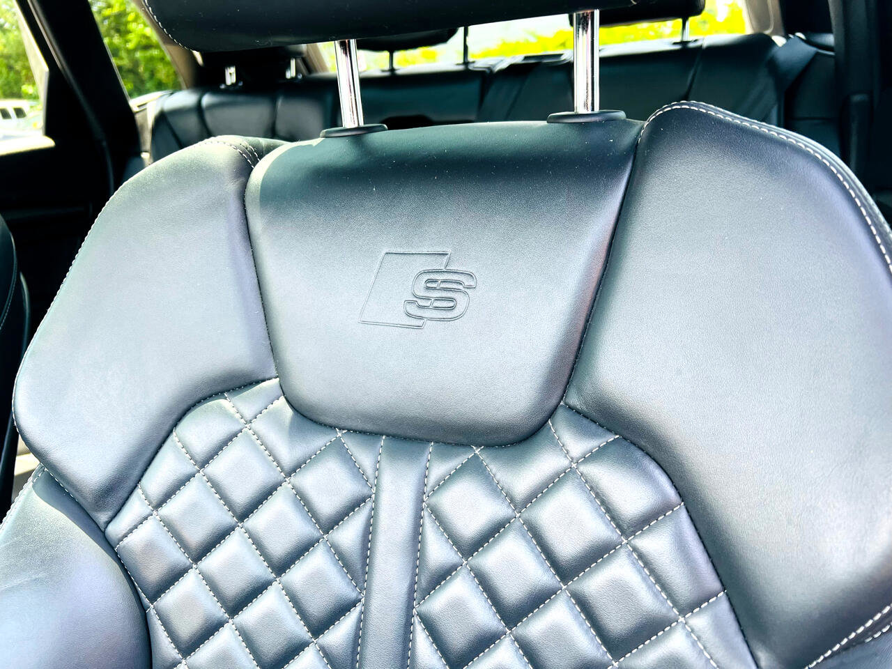 Used 2019 Audi SQ5 Premium Plus w/ Premium Plus Package image 16