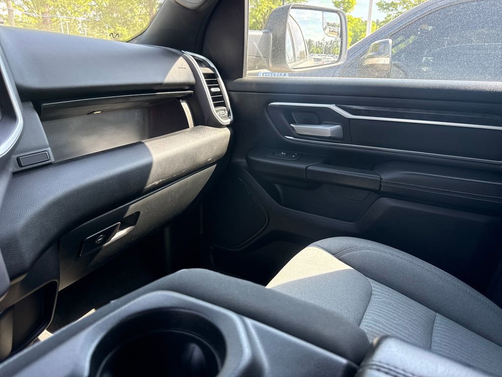 Used 2023 RAM 1500 Big Horn AWD/4WD image 31