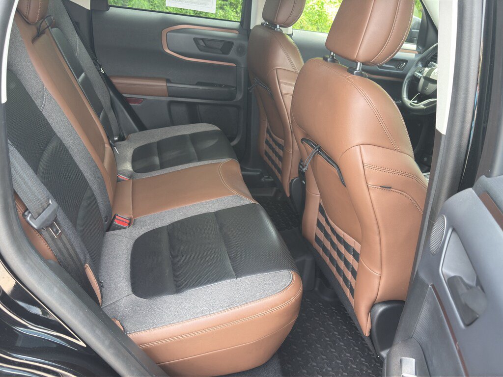 Used 2021 Ford Bronco Sport Outer Banks w/ Outer Banks Package AWD/4WD image 30