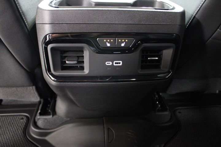New 2026 GMC Sierra 1500 AT4 w/ AT4 Premium Package image 24
