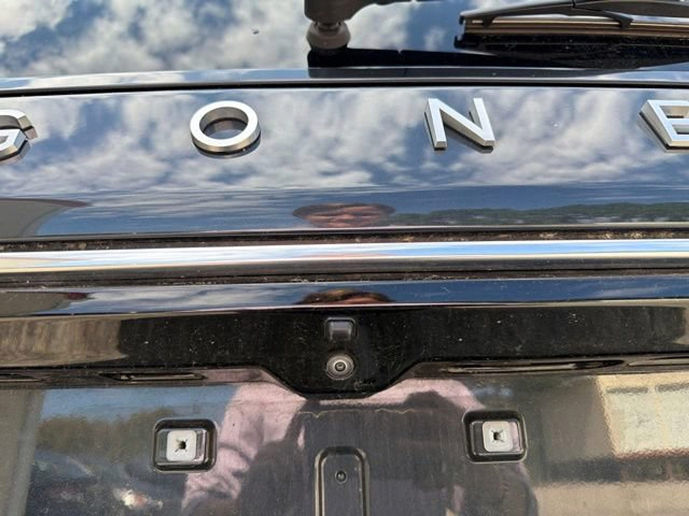 Certified 2023 Jeep Wagoneer Series II w/ Premium Group I AWD/4WD image 11