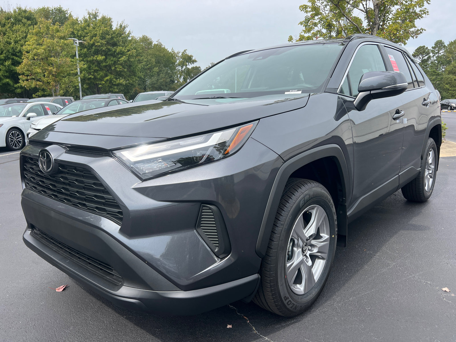 New 2025 Toyota RAV4 XLE image 7