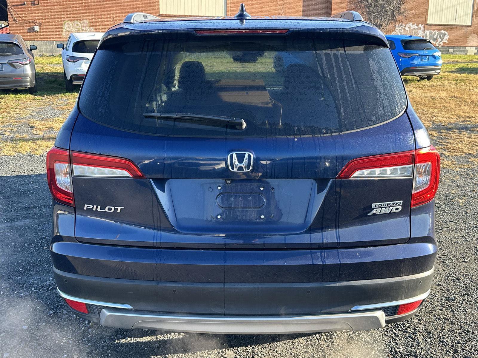 Used 2019 Honda Pilot Touring image 7