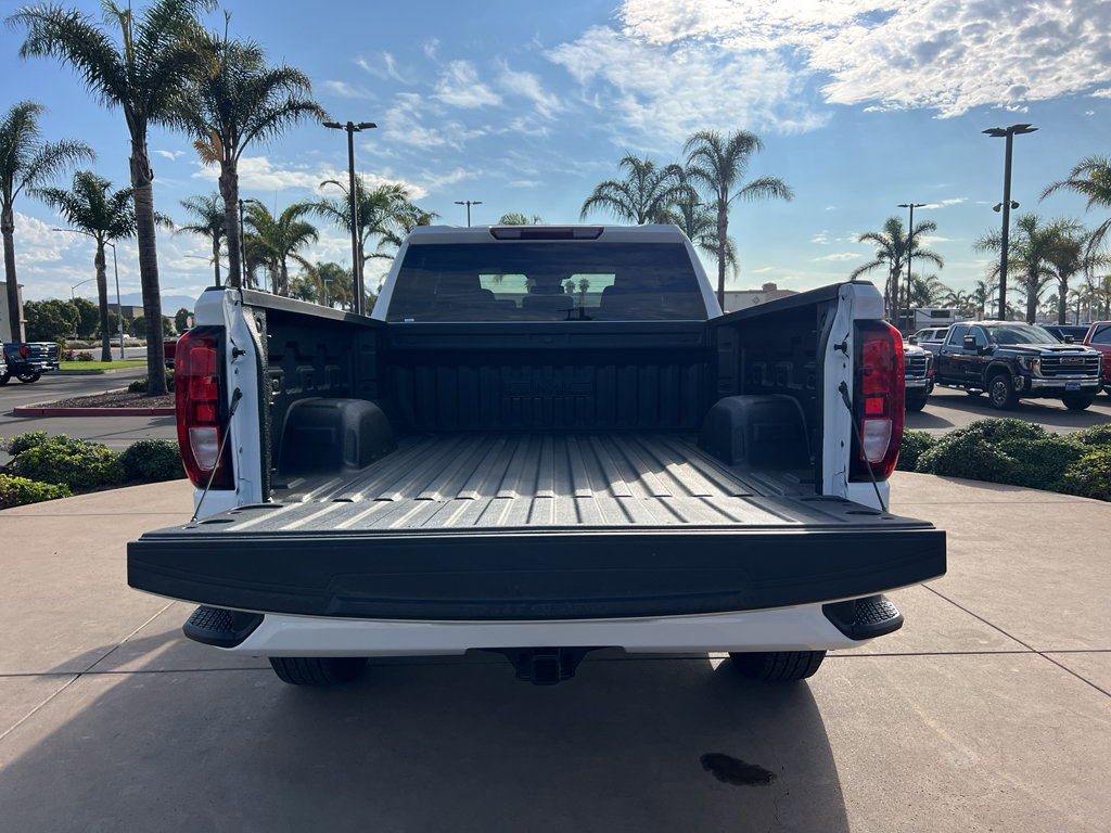 New 2026 GMC Sierra 1500 Elevation image 5