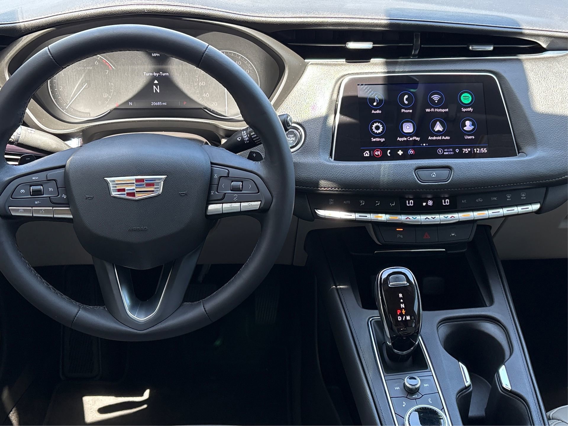 Used 2023 Cadillac XT4 Luxury w/ Driver Awareness Package FWD image 16