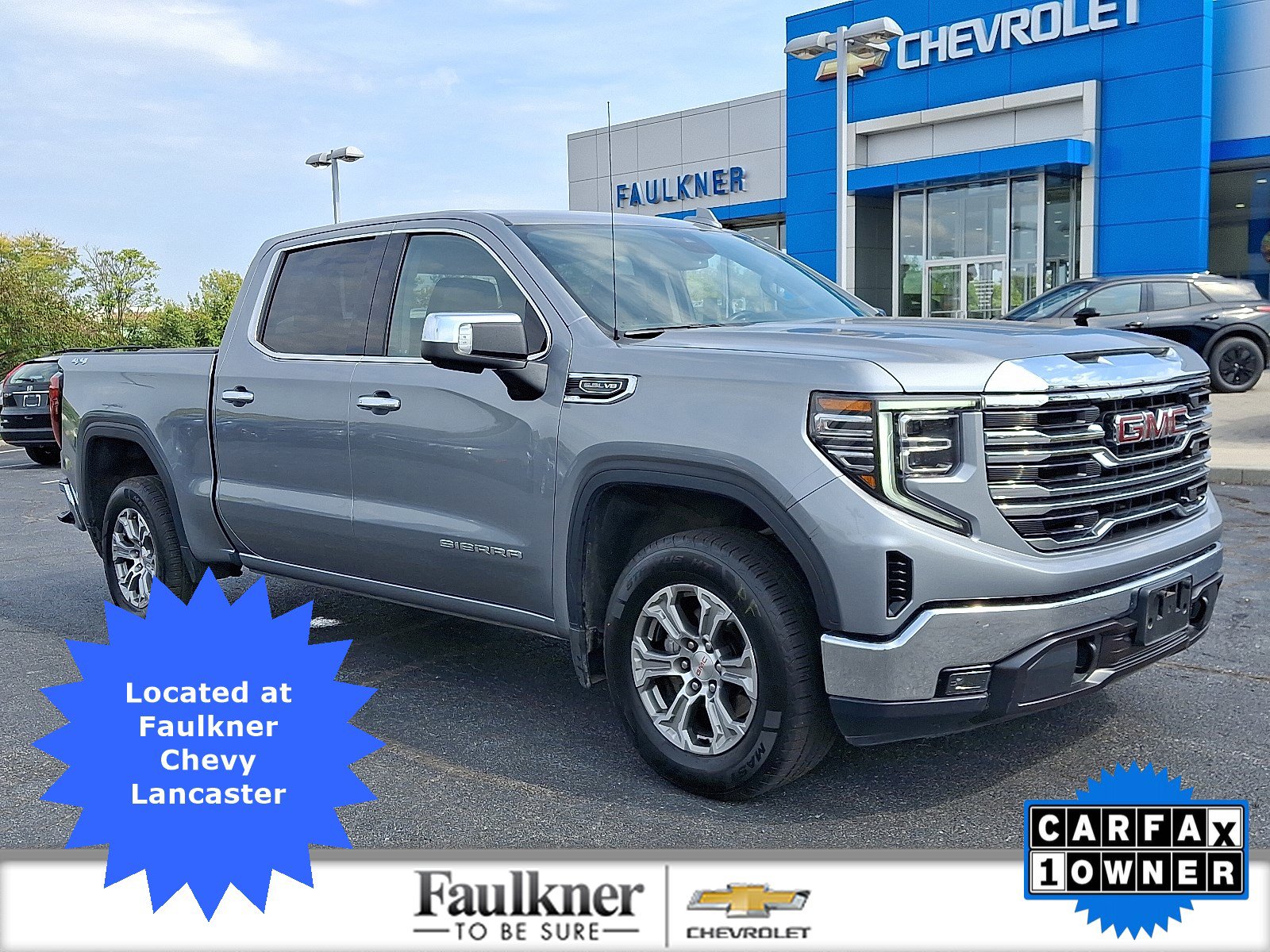 Used 2024 GMC Sierra 1500 SLT image 1