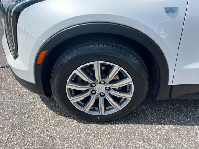 Used 2023 Cadillac XT4 Sport w/ Cold Weather Package AWD/4WD image 11