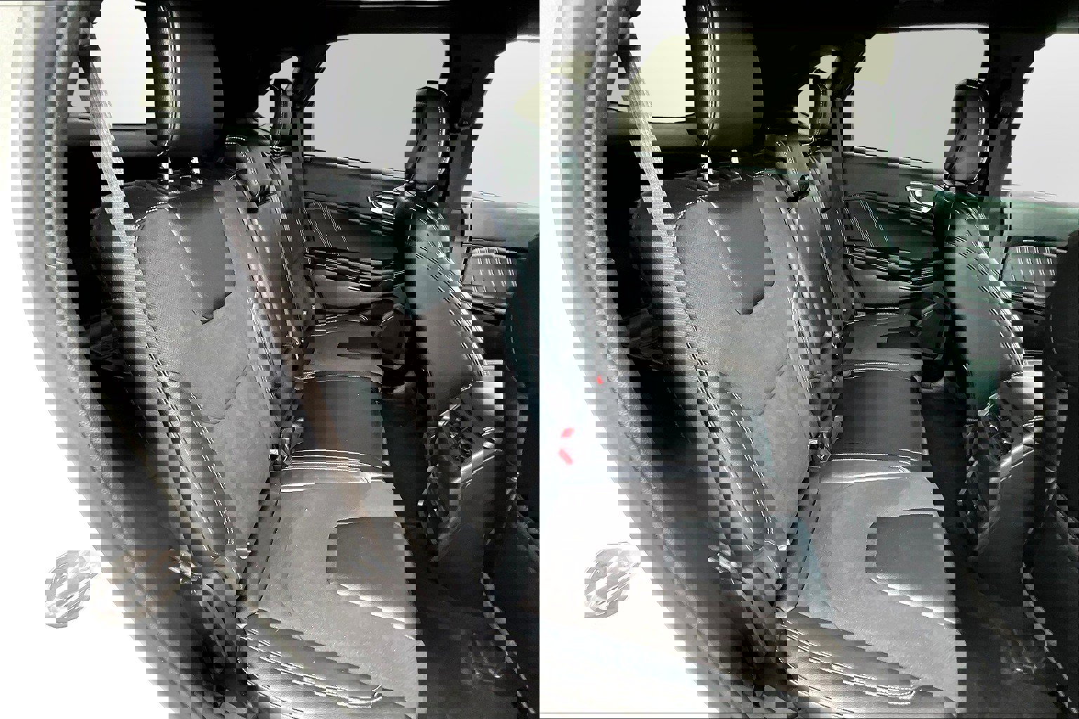 Used 2023 Ford Edge ST AWD/4WD image 17