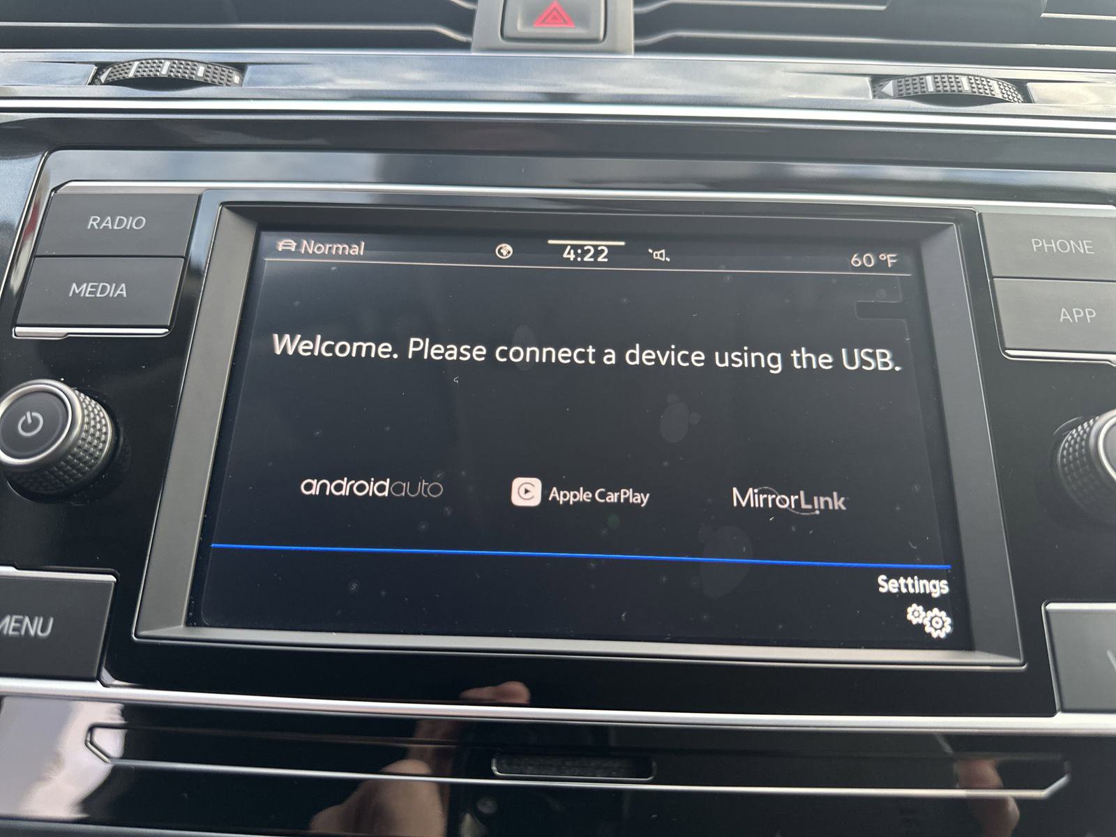 Used 2022 Volkswagen Tiguan S image 14