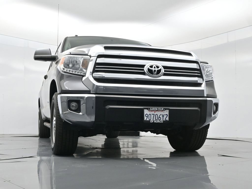 Used 2017 Toyota Tundra SR5 image 40