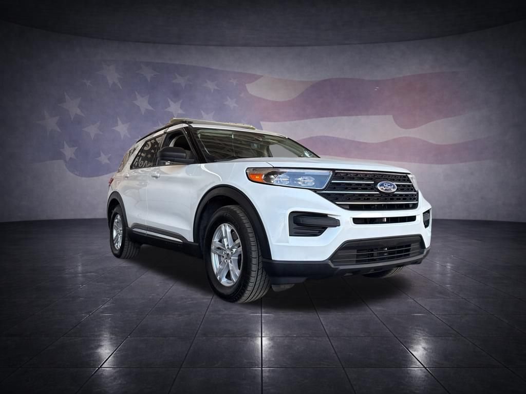 Used 2023 Ford Explorer XLT RWD image 5