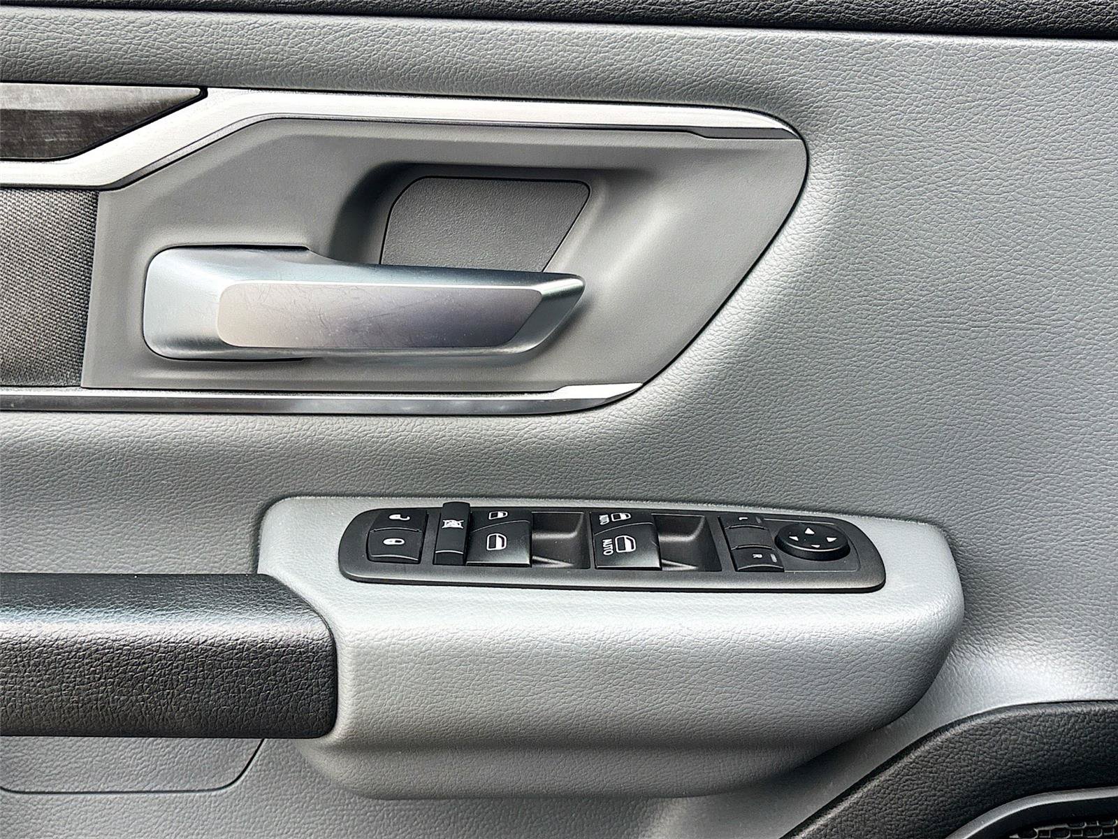 Used 2019 RAM 1500 Big Horn AWD/4WD image 17
