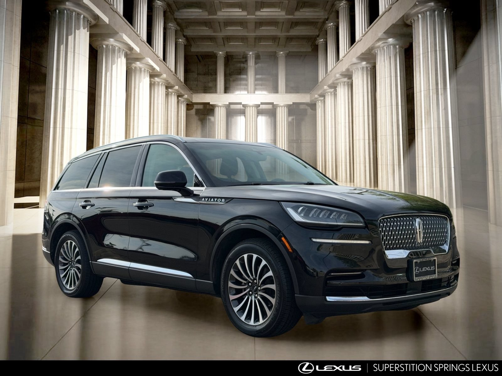 Used 2023 Lincoln Aviator Reserve RWD image 2
