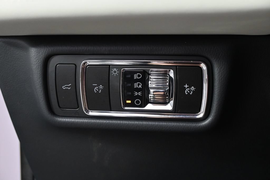 New 2026 Lincoln Aviator Black Label w/ Jet Appearance Package AWD/4WD image 24