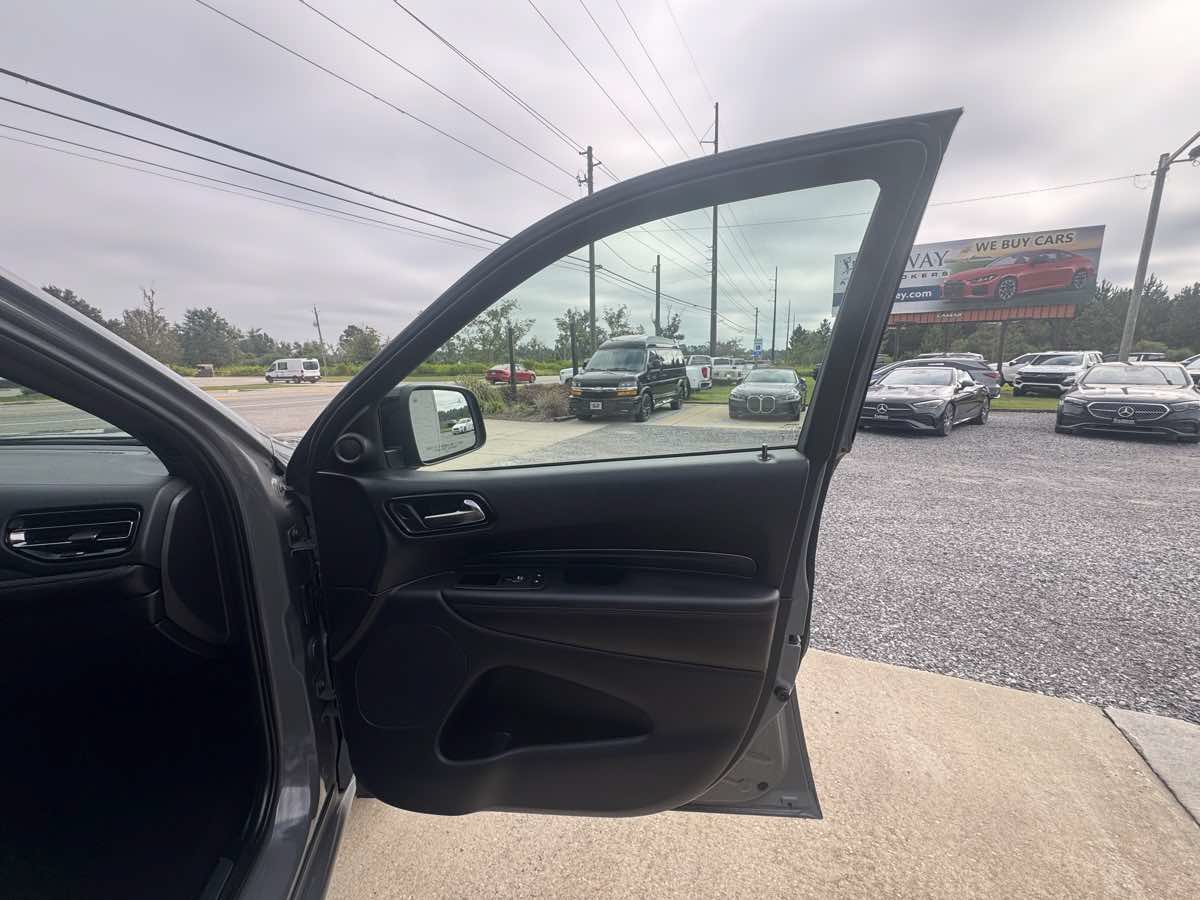 Used 2025 Dodge Durango R/T AWD/4WD image 31