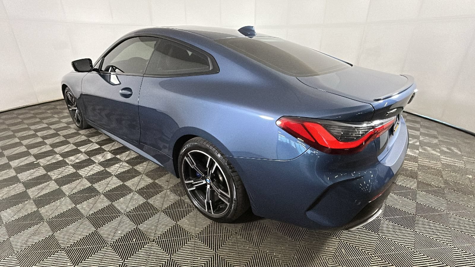 Used 2022 BMW 440i xDrive Coupe w/ Premium Package AWD/4WD image 5