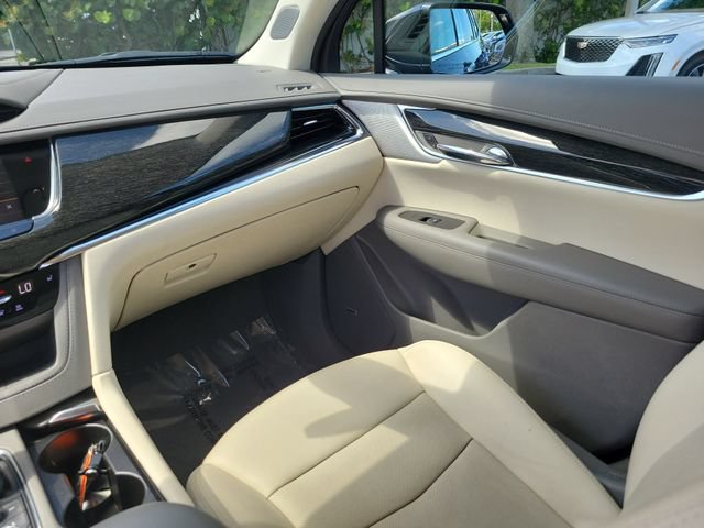 Used 2021 Cadillac XT6 Premium Luxury FWD image 20