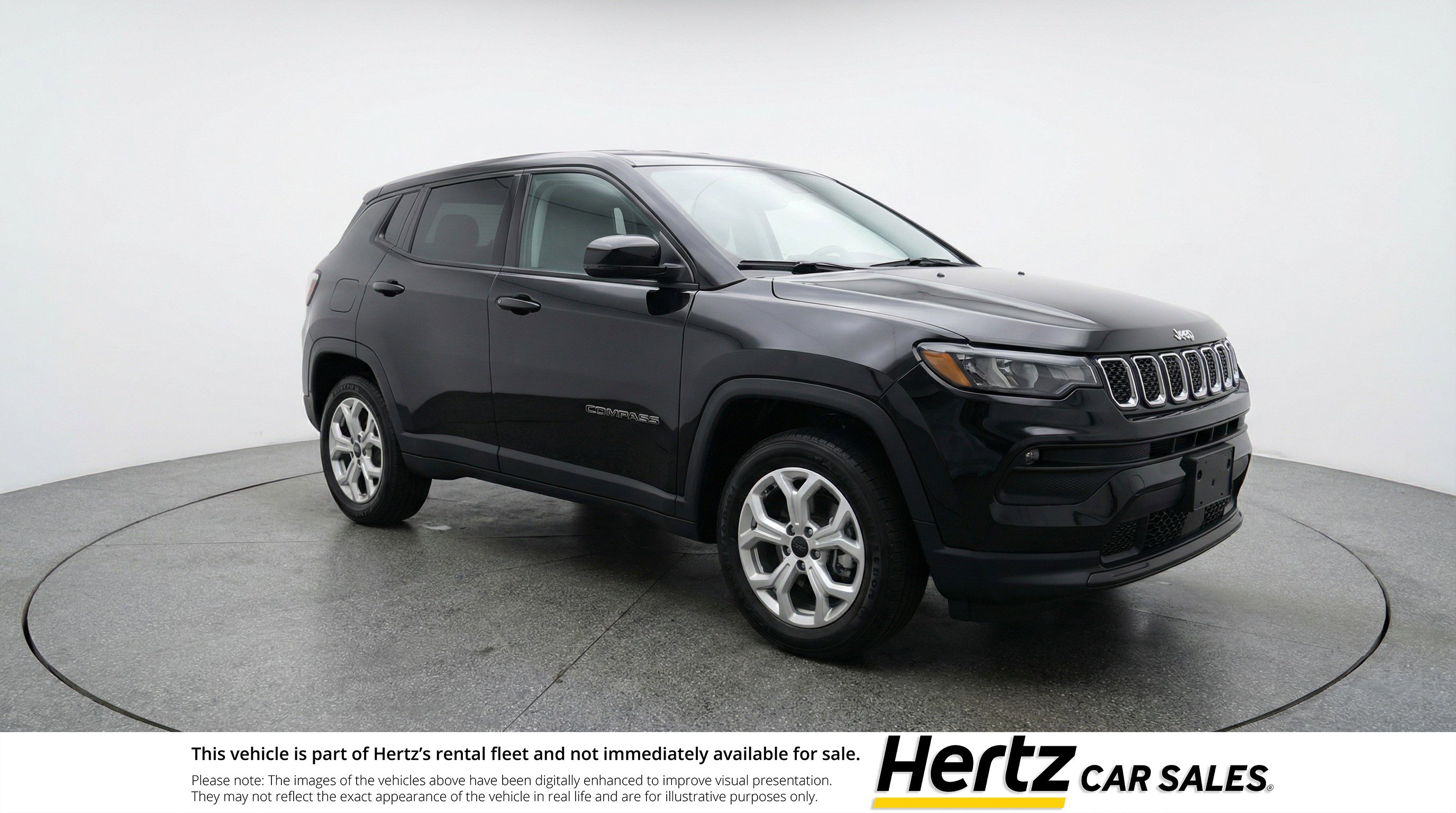 Used 2025 Jeep Compass Latitude image 1