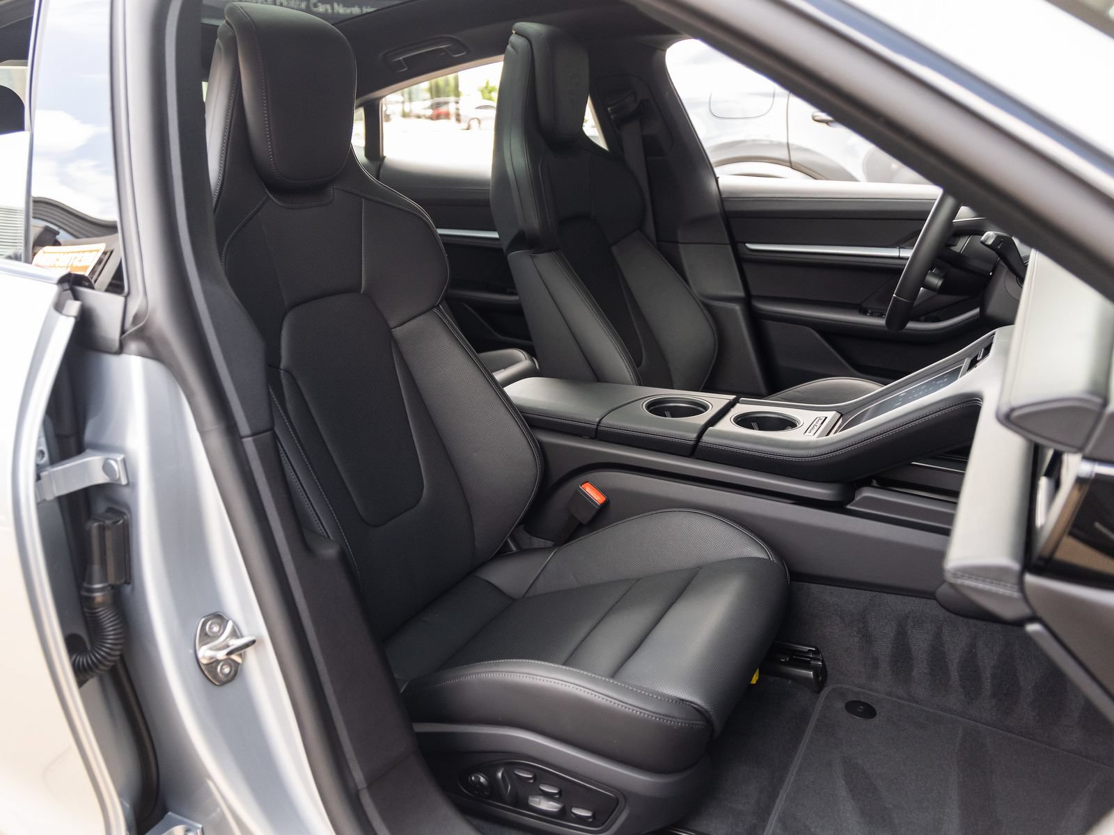 New 2026 Porsche Taycan AWD/4WD image 47