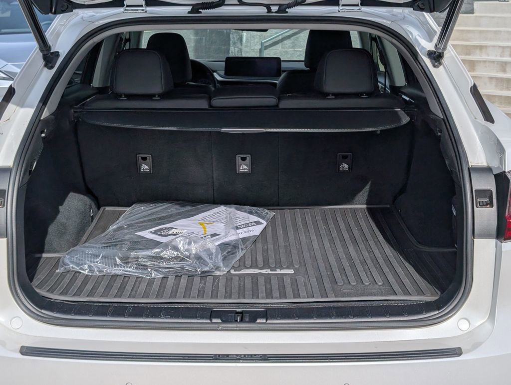 Used 2022 Lexus RX 350 FWD w/ Premium Package image 7
