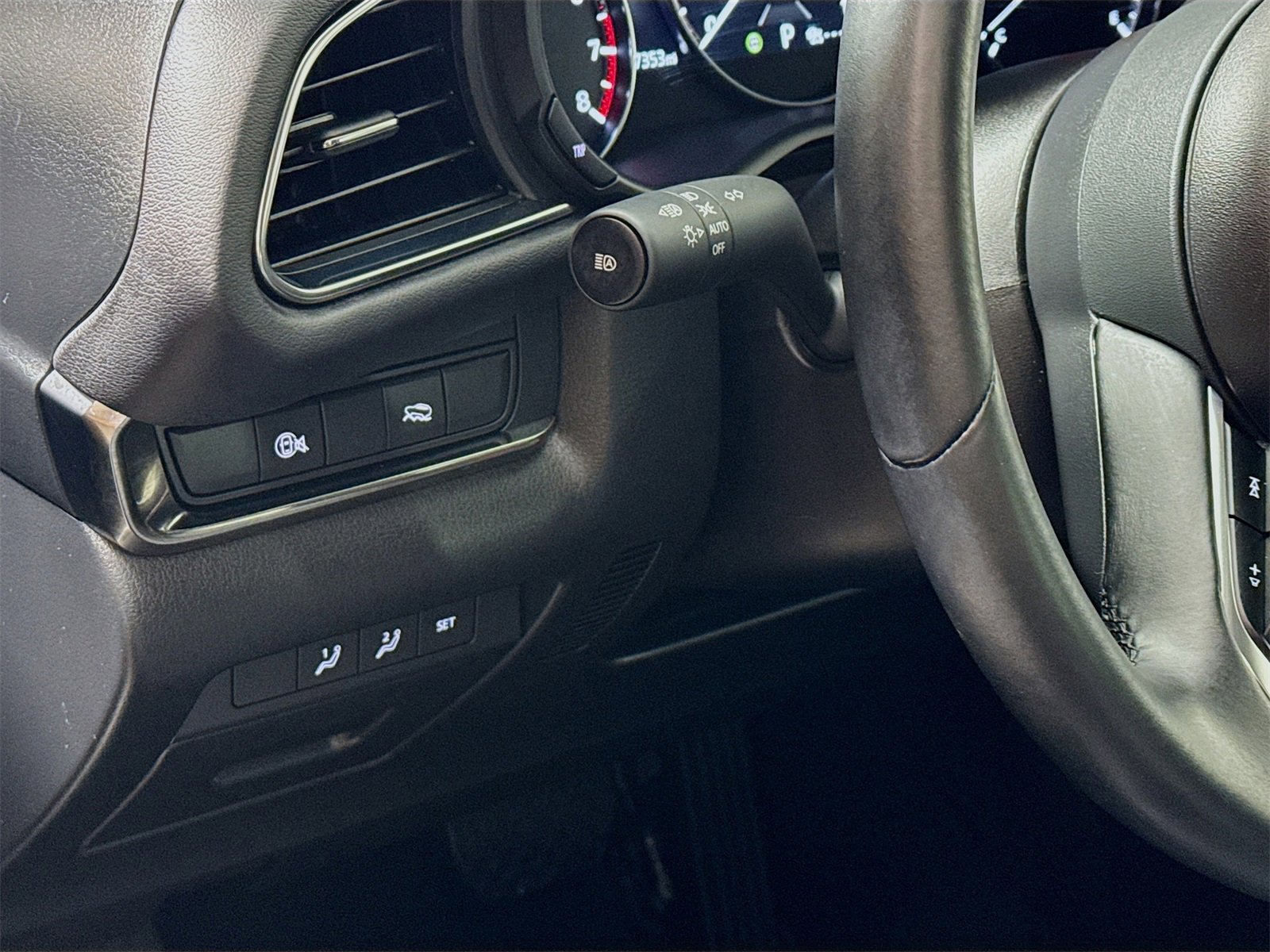 Used 2024 MAZDA CX-30 AWD 2.5 S w/ Preferred Package image 8