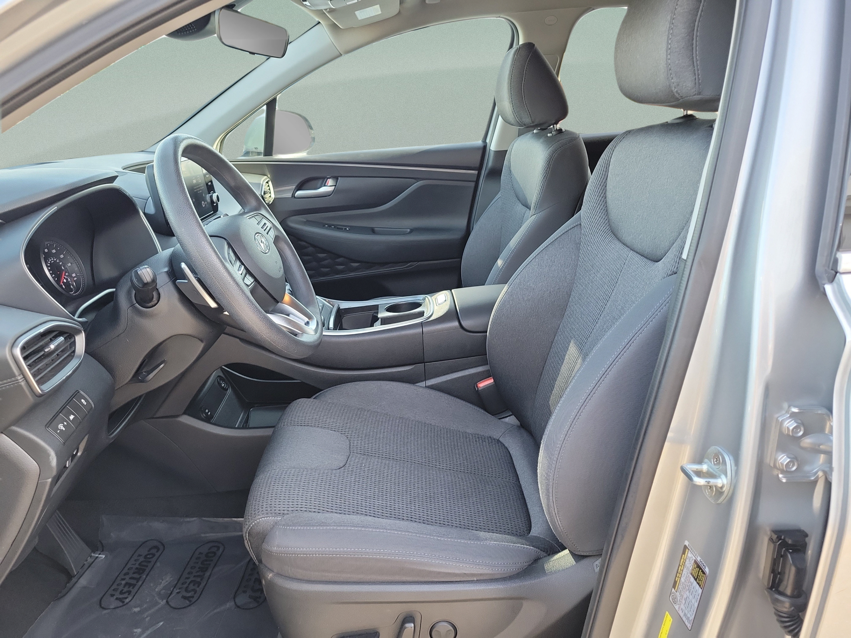 Used 2022 Hyundai Santa Fe SEL w/ Cargo Package FWD image 16