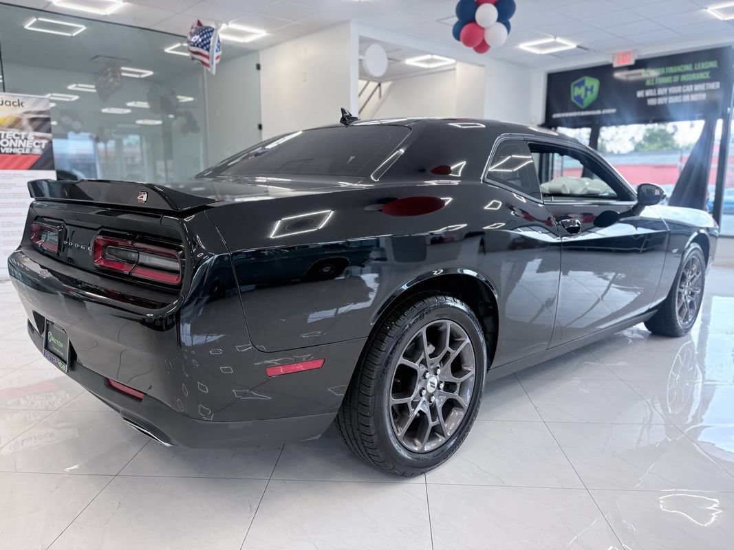Used 2018 Dodge Challenger GT AWD/4WD image 12
